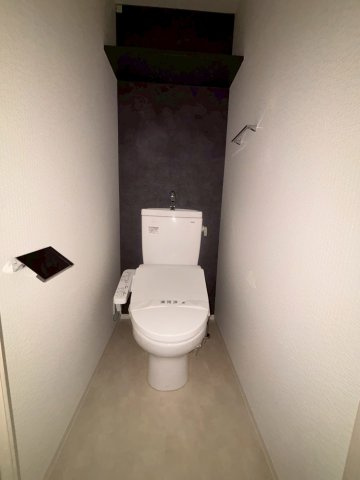 S-RESIDENCE堺筋本町Deuxのトイレ