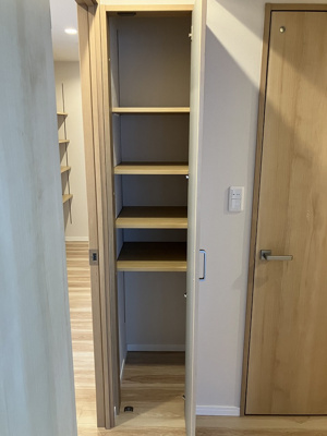 【収納】 | アプロード宮丘公園 | 廊下にも収納あり♪