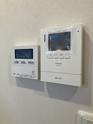 【防犯設備】 | アプロード宮丘公園 | インターホンは安心のカメラ付き♪