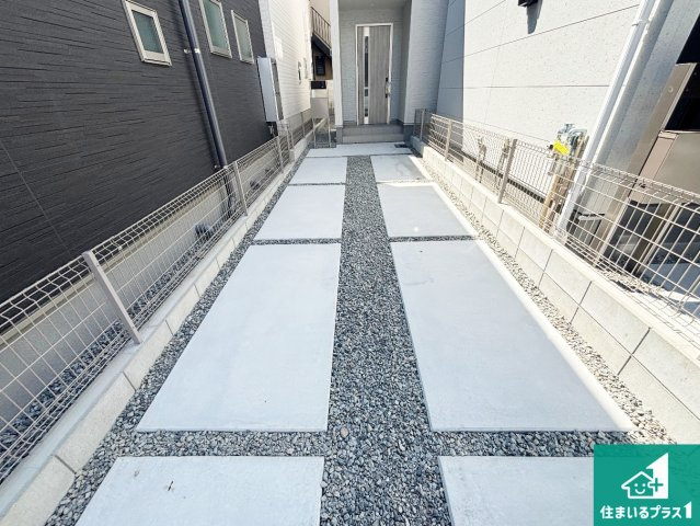 大阪市東住吉区住道矢田　第20期　新築一戸建ての駐車場|駐車スペース！散水栓があるので、こまめに愛車を洗えます！