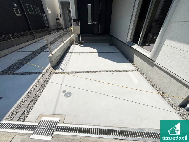 大阪市東住吉区住道矢田　第20期　新築一戸建ての駐車場|駐車スペース！散水栓があるので、こまめに愛車を洗えます！