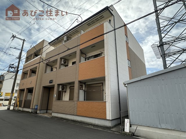フジパレス杉本町WESTの外観