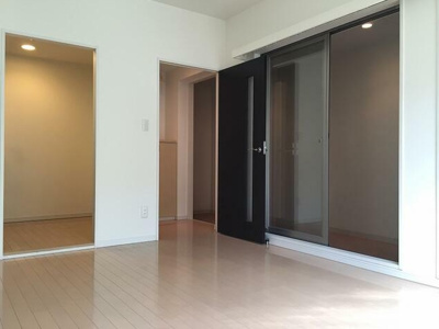 【居間・リビング】 | レガリア東中野レジデンスWEST | 10.3帖のきれいなLDK。