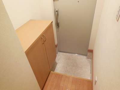 【玄関】 | ロイヤルシャトーM