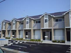 【外観】 | ロイヤルシャトーM | 暮らしやすい閑静な住宅街です♪