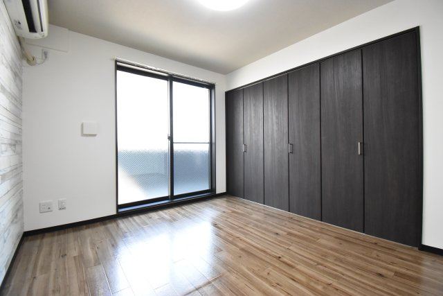 ブライト東住吉の寝室