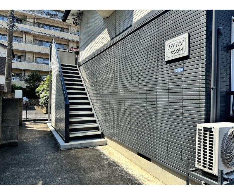 エステートピアサンアイのエントランス