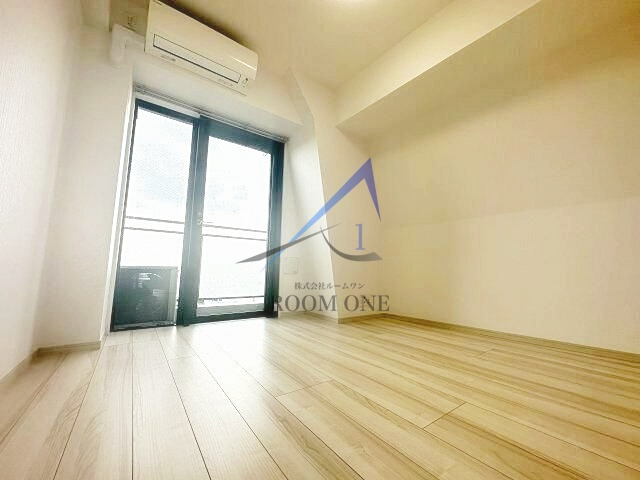 リライア東京イーストレジデンスの居間・リビング|洋室のお部屋です。