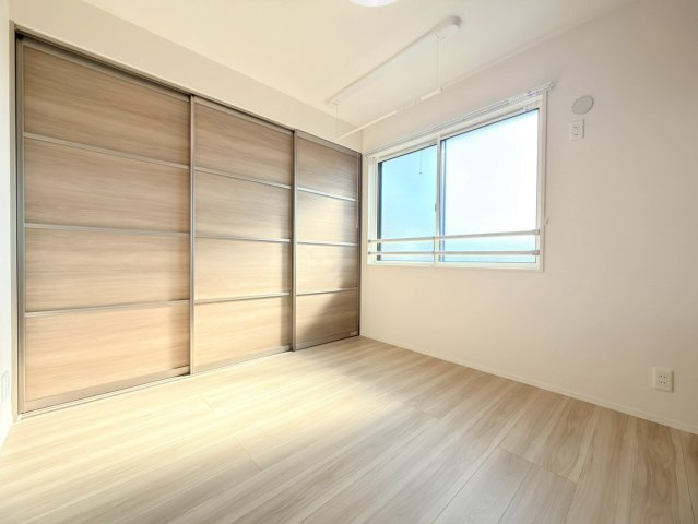 イルソラーレ須磨の寝室