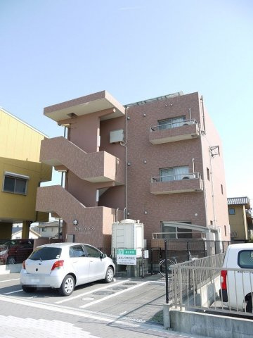 駅前パレスの外観