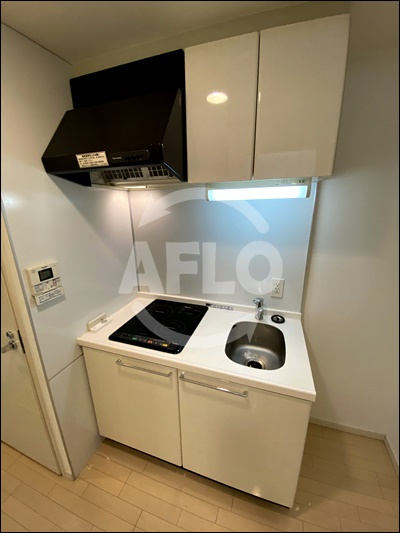 クラウンハイム北心斎橋フラワーコートのキッチン|クラウンハイム北心斎橋フラワーコート　IHキッチン