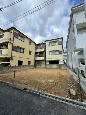 茨木市園田町の外観|間口約9ｍの整形地で間取りの幅も広がります！