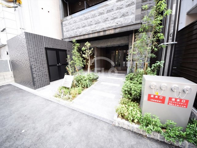 プレサンス心斎橋ニストのエントランス|プレサンス心斎橋ニスト　エントランス