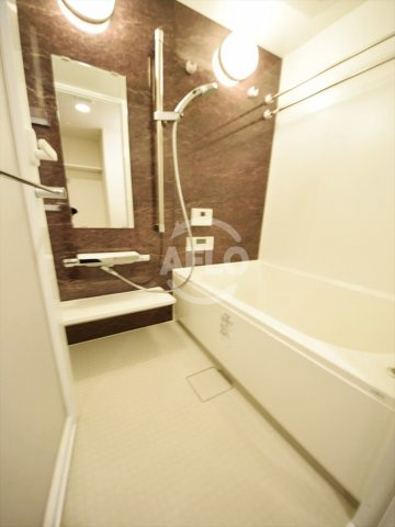 プレサンス心斎橋ニストの浴室|プレサンス心斎橋ニスト　風呂