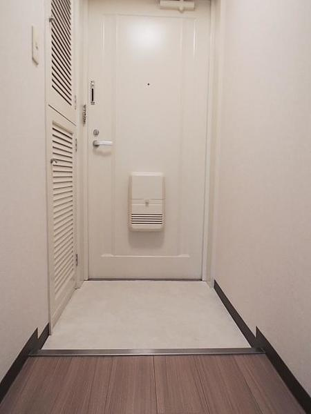 【玄関】