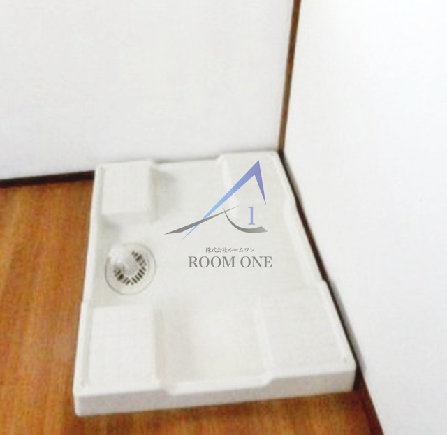 サラン高円寺の設備|洗濯機置き場です。