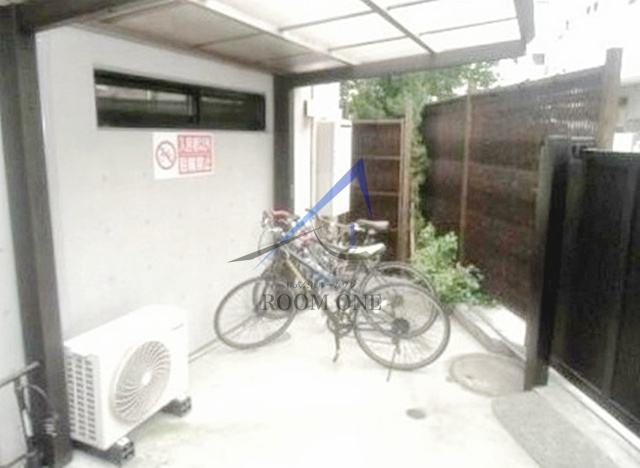 Ｙ３８１のその他共用部分|駐輪場です。