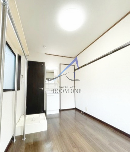 ＬＥＶＩＴＴの居間・リビング|洋室のお部屋です。