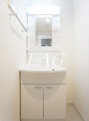 【洗面所】 | リブリ・カーム赤羽西 | 独立洗面台になります。