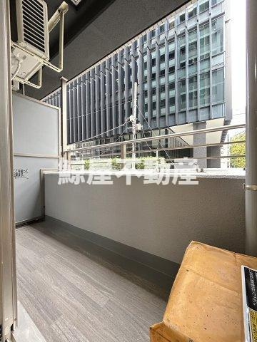 レジディア三越前のバルコニー|外からの目が気にならないバルコニーで洗濯物が干せます