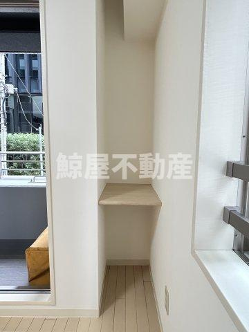 レジディア三越前の収納|こまごまとしたものを収納できそうですね