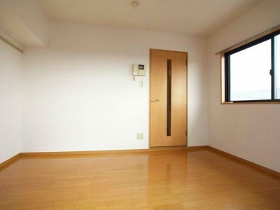 【居間・リビング】 | フォルトゥナ新中野 | 6帖の洋室。