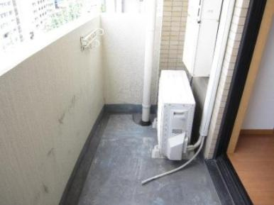 【バルコニー】 | フォルトゥナ新中野 | 南向きのバルコニー。