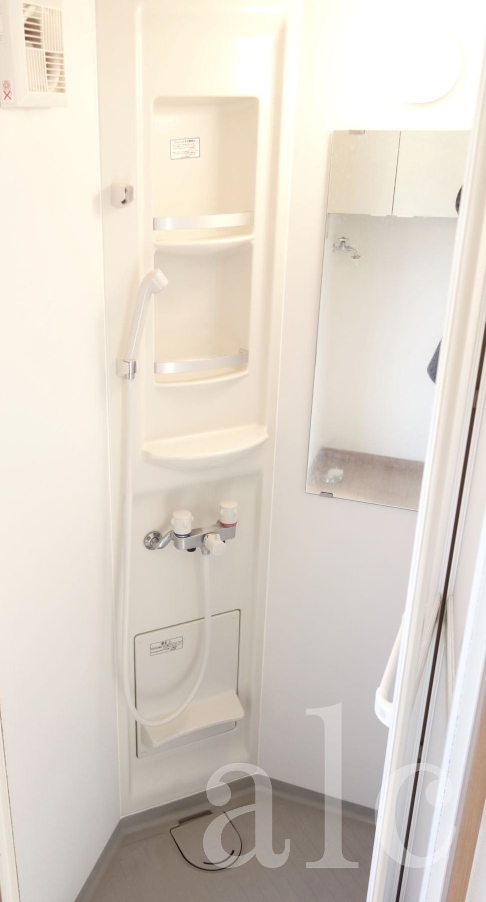 杉並区和泉２丁目のアパートのシャワールーム|同仕様