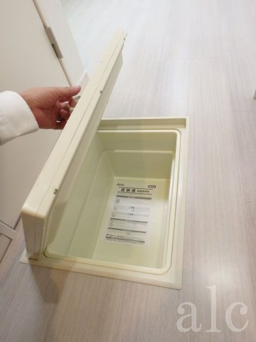 杉並区和泉２丁目のアパートの収納|同仕様