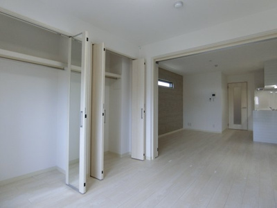 【洋室】 | クリエオーレ南上町