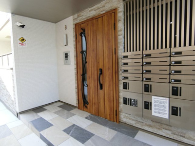 【エントランス】 | クリエオーレ南上町