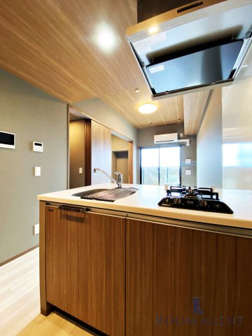 メイクスWアート金山ウエストのキッチン