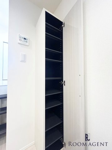 ハーモニーテラス十番Ⅱの玄関