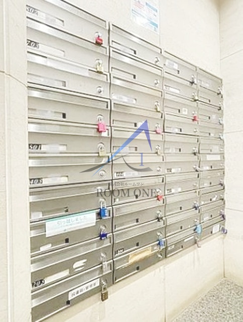 スカイコート新高円寺のその他共用部分|集合ポストです。