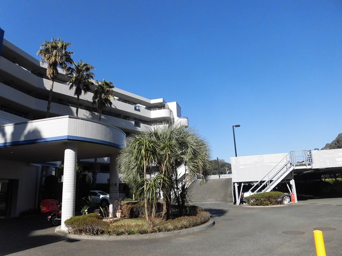 海まで1分！東急ドエル・アルス逗子ウィングコースト3階の外観|陽当良好