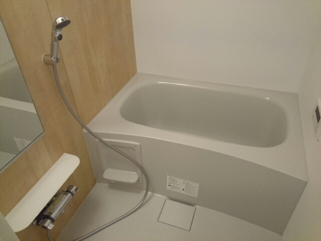 Y・Y・Y-22の浴室