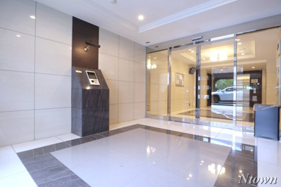 【エントランス】 | Primal千種stelo | 落ち着いたエントランスです