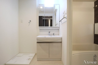 【独立洗面台】 | Primal千種stelo | 使いやすい独立洗面台です