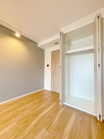 「防音マンション」プラネソシエプラス桜台の収納|こまごまとしたものを収納できそうですね