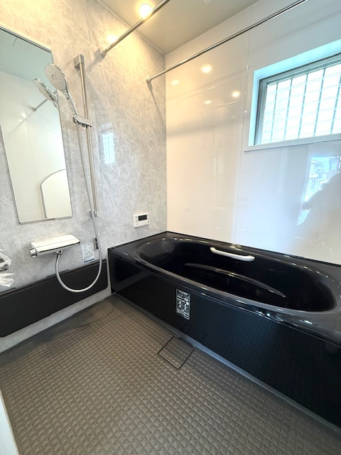 北区星和台２丁目　中古戸建の浴室