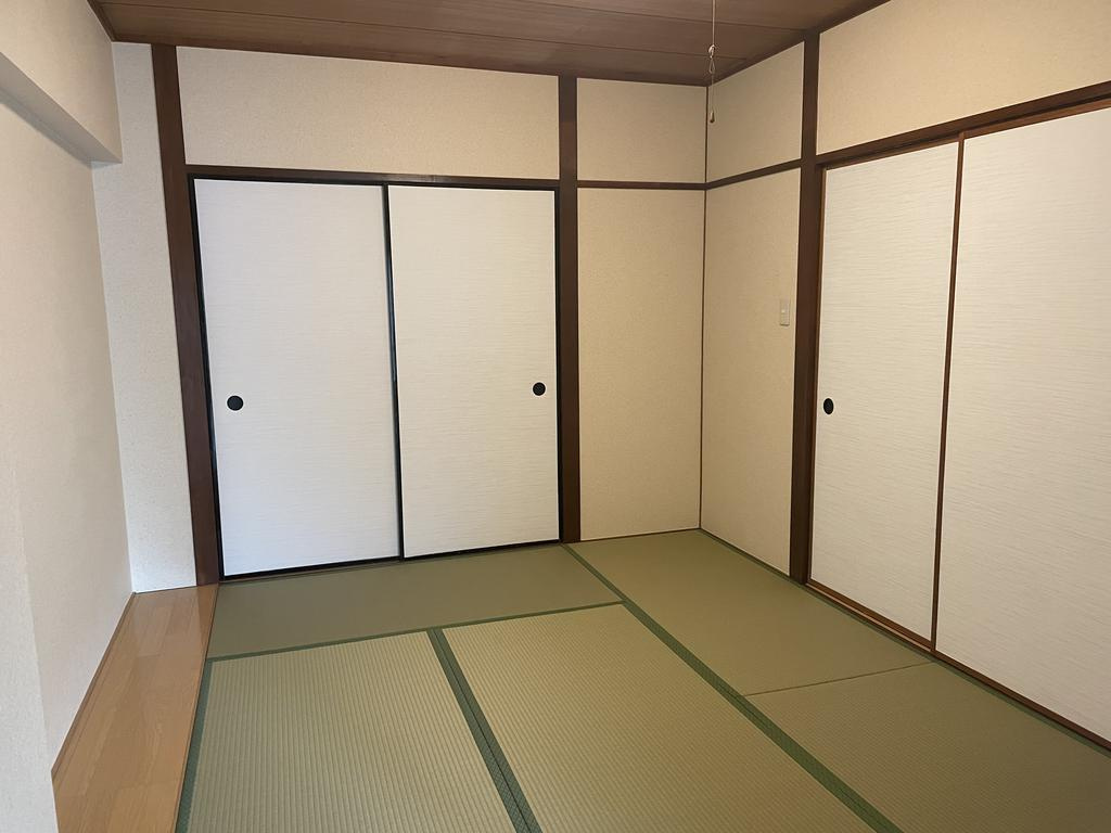 芦屋アーバンライフの居間・リビング