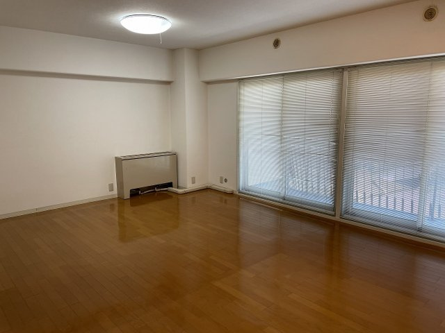 芦屋アーバンライフの居間・リビング