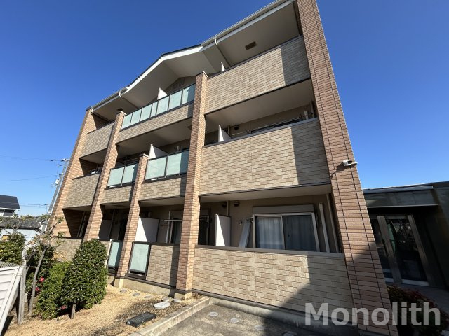 ハッピーライフの外観