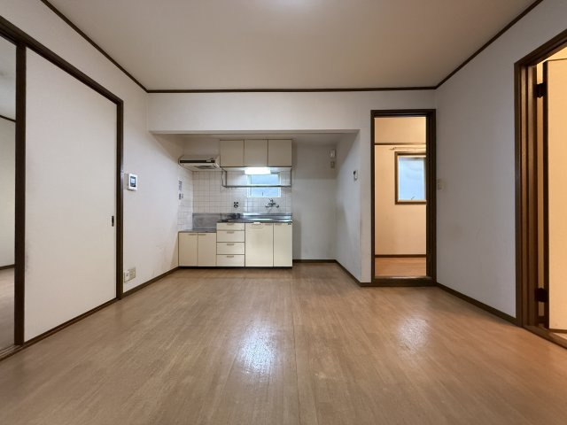 ストークレスト稲田A棟の居間・リビング