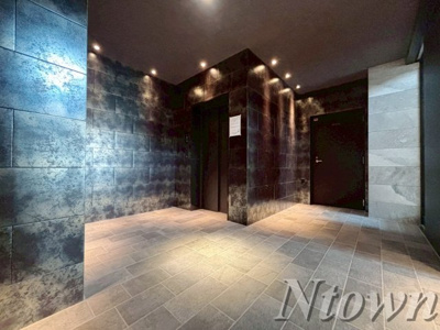 【ロビー】 | S-RESIDENCE烏森aureate(オリート) | ゆとりのあるロビーです