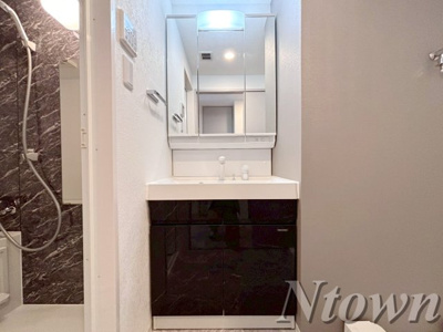 【独立洗面台】 | S-RESIDENCE烏森aureate(オリート) | 独立洗面台です