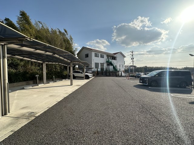 草々庭ハウス　Ｂ棟の駐車場