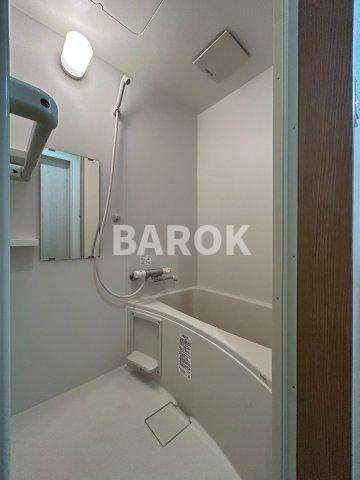 ルノーア寺塚の浴室