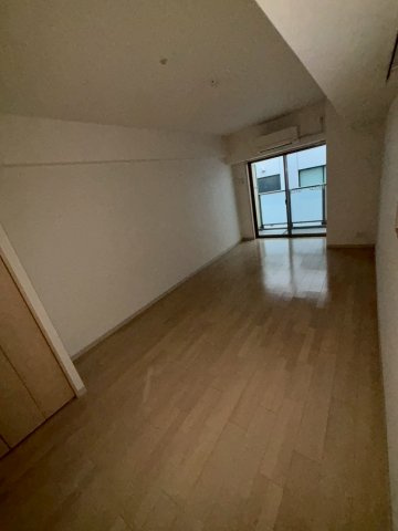 アーバンフラッツ心斎橋の居間・リビング