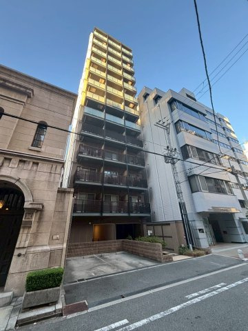 アーバンフラッツ心斎橋の外観